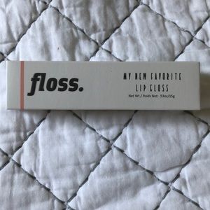floss. LIP GLOSS